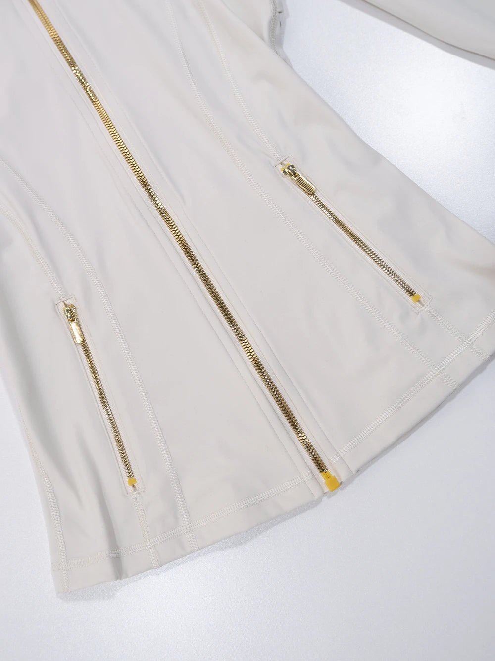 Slimming Gold Zipper Jacket and Yoga Pants Set for Women