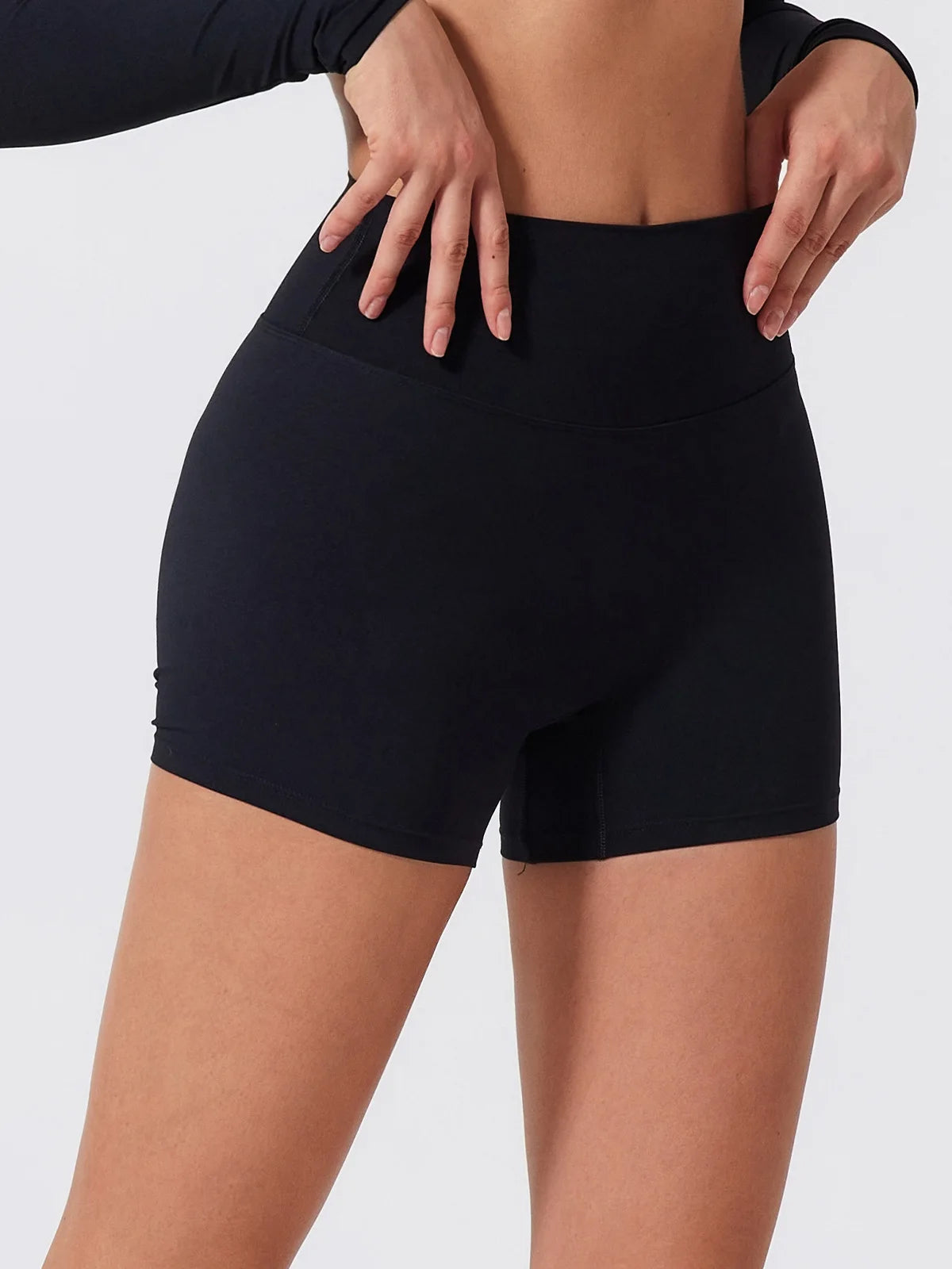 Sporty Solid U-Neck Crop Top and Shorts Two-Piece Set for Women