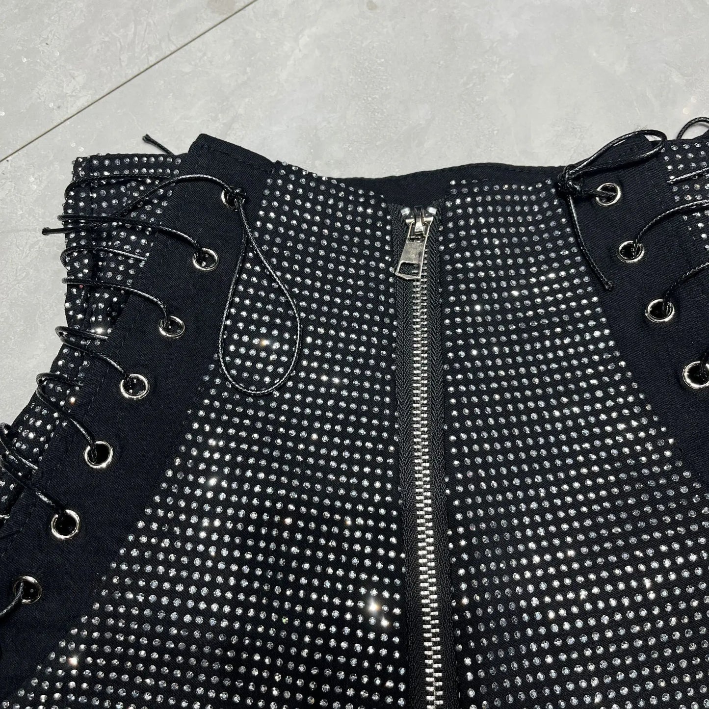 Summer New Fashion Hot Girl Design Heavy High Waistshorts Women's Tie Back Zipper Design Tight Hip Covering Nightclub Hot Pants