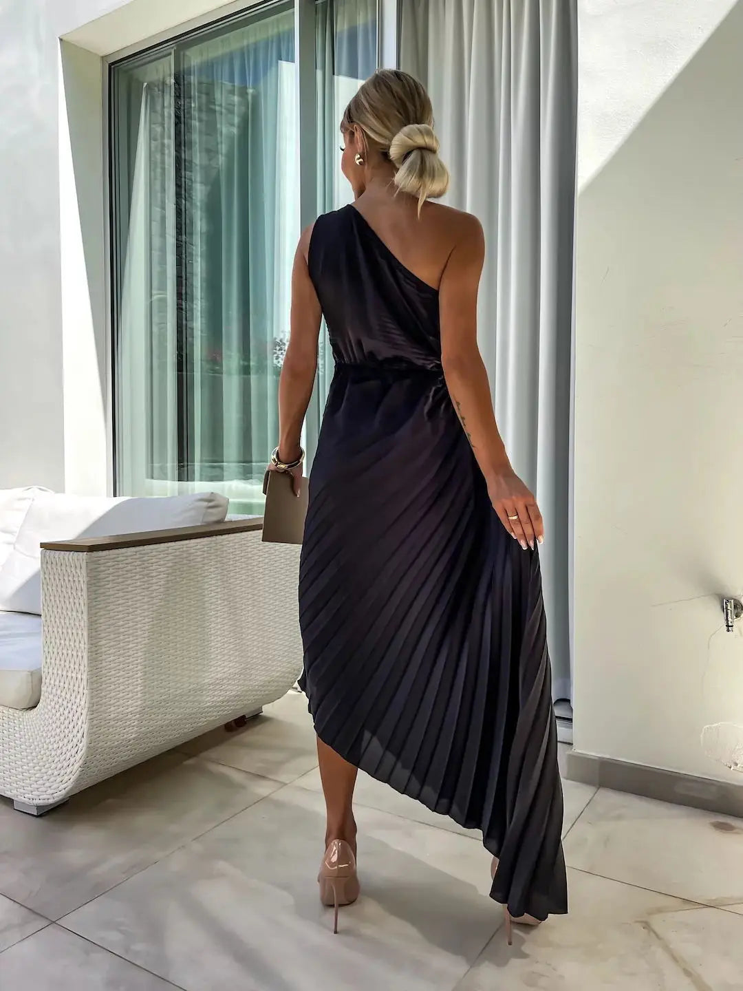 One Shoulder Flower Decor Pleated Elegant Dress for Women
