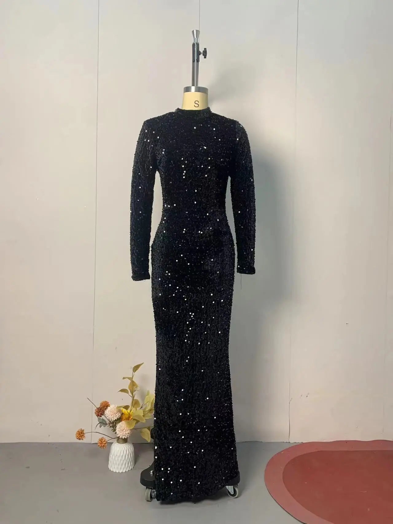 Elegant Sequined Black Long Sleeve Turtleneck Dress for Women