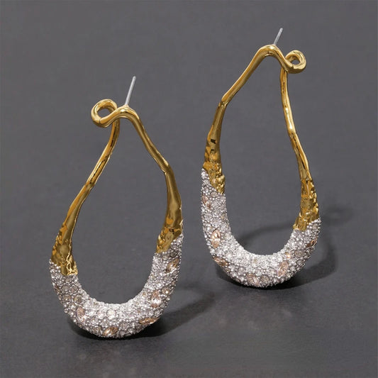 Stylish Geometric Two Tone Copper Stud Earrings for Women