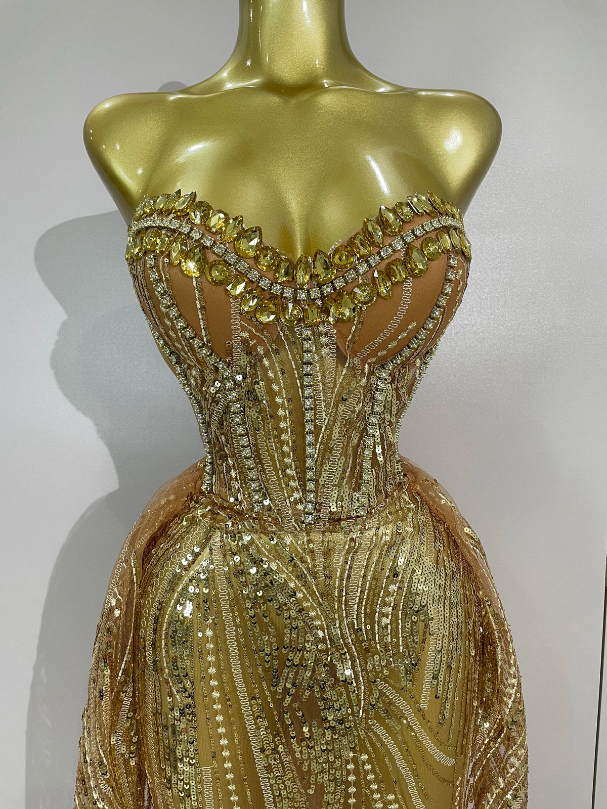 Elegant Sparkly Diamond Sequins Sexy Strapless See-Through Long Dress Women Evening Birthday Party Dress Nightclub Stage Costume