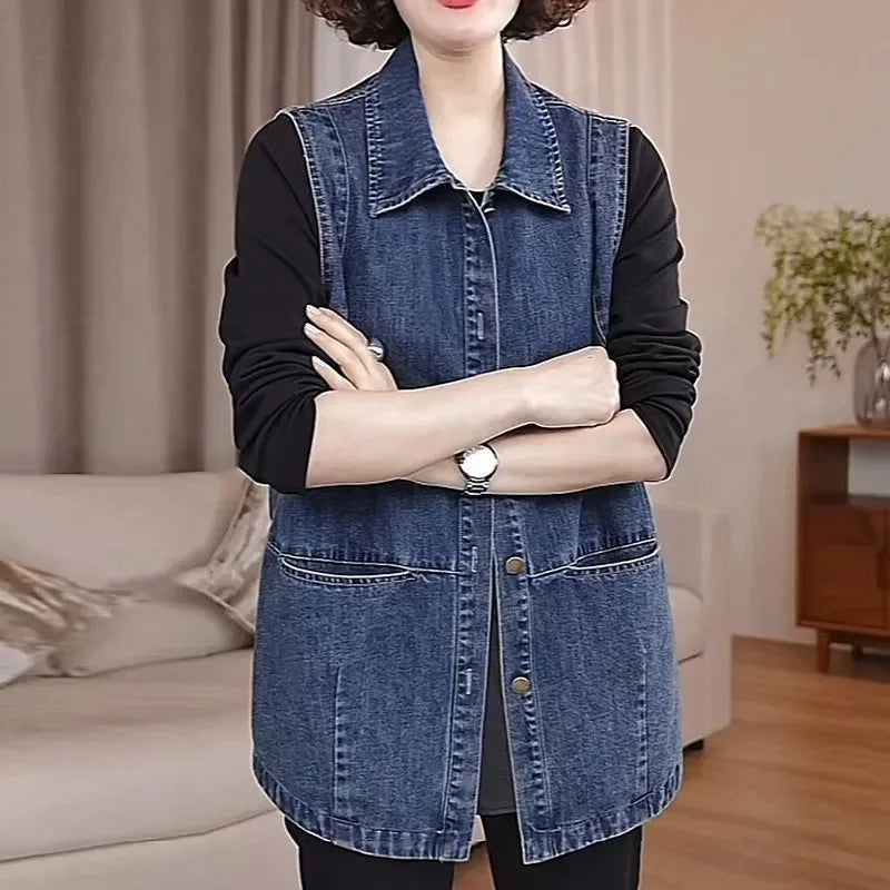 Lightweight Loose Denim Vest With Button Closure For Women