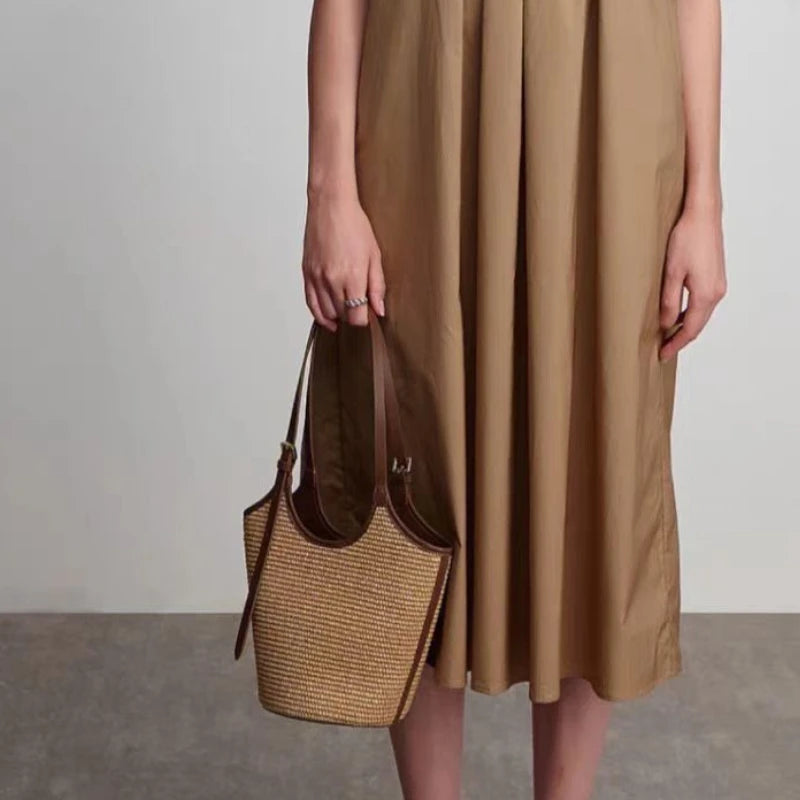 Brown Woven Fashion Women Bucket Bag New Large Capacity Beach Bag Commuting Underarm Bag Simple Elegant Texture Shoulder Bag