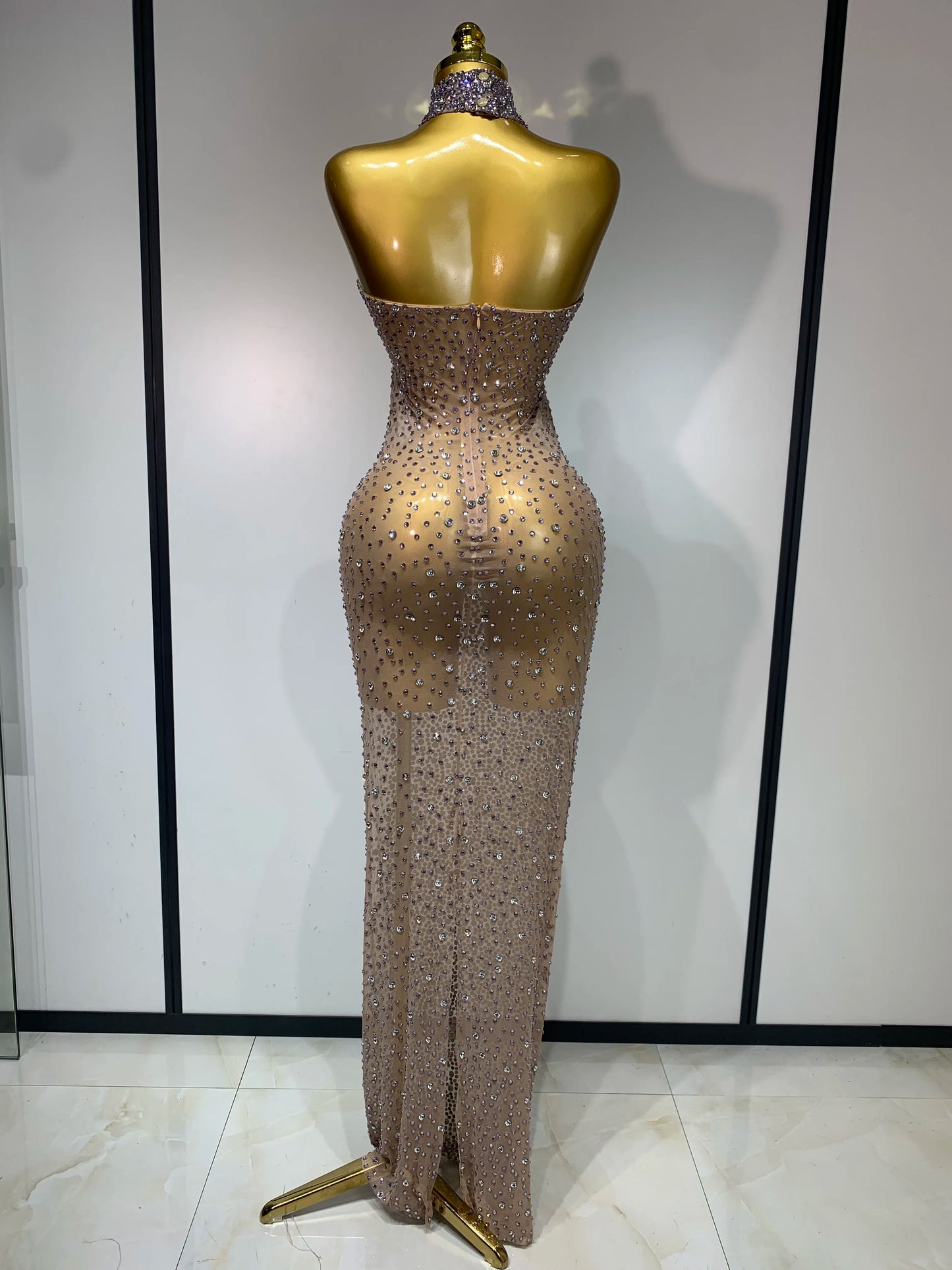 2025 New Sleeveless Mesh See Through Long Dress Sexy Backless Sparkly Rhinestone Dress Celebration Festival Evening Party Gowns