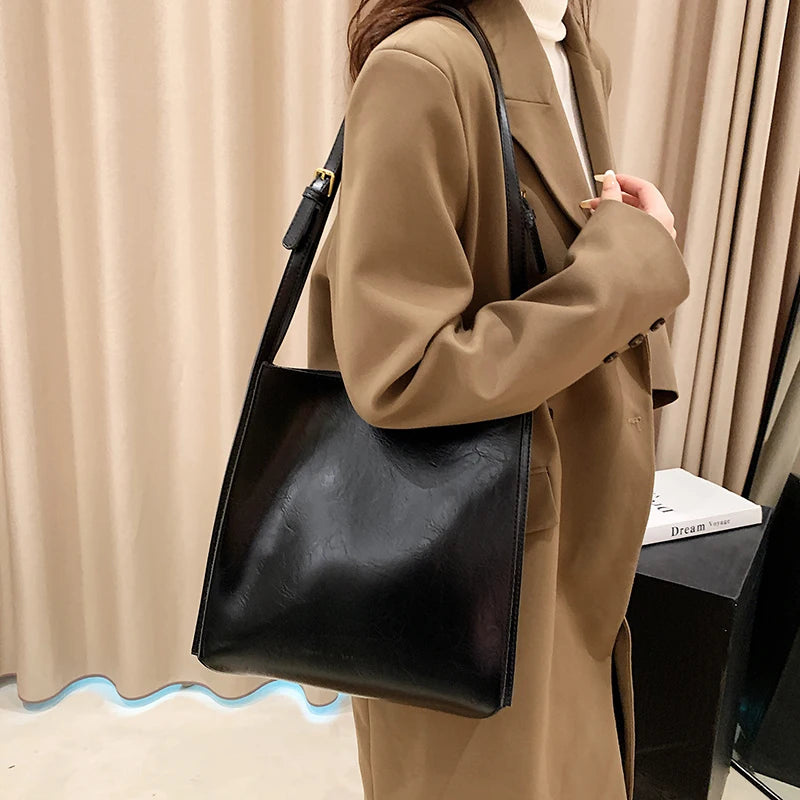 Genuine Shiny Leather Large Capacity Tote Bag for Women