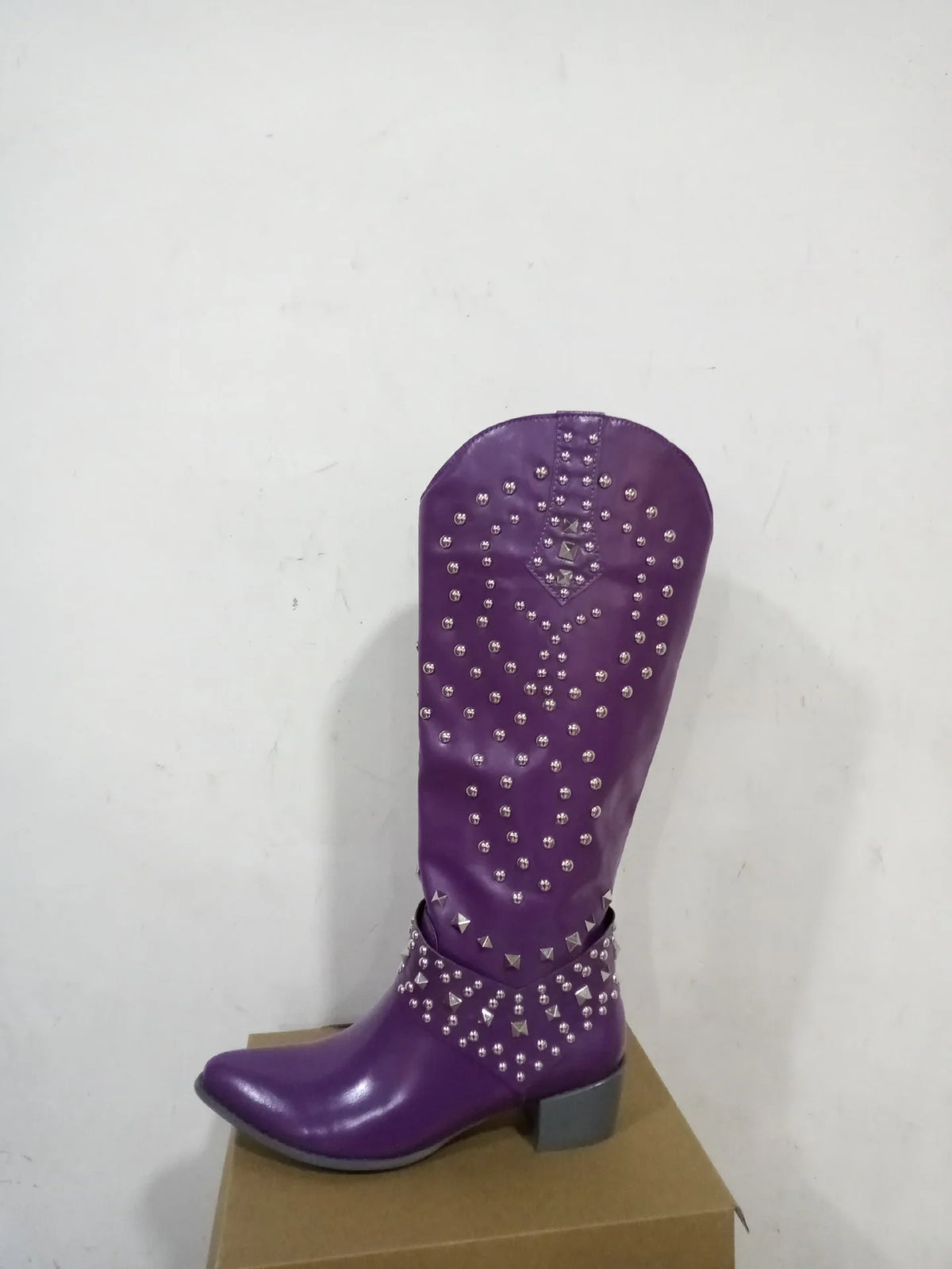 Riveted Western Pointed Toe Knee High Boots For Women