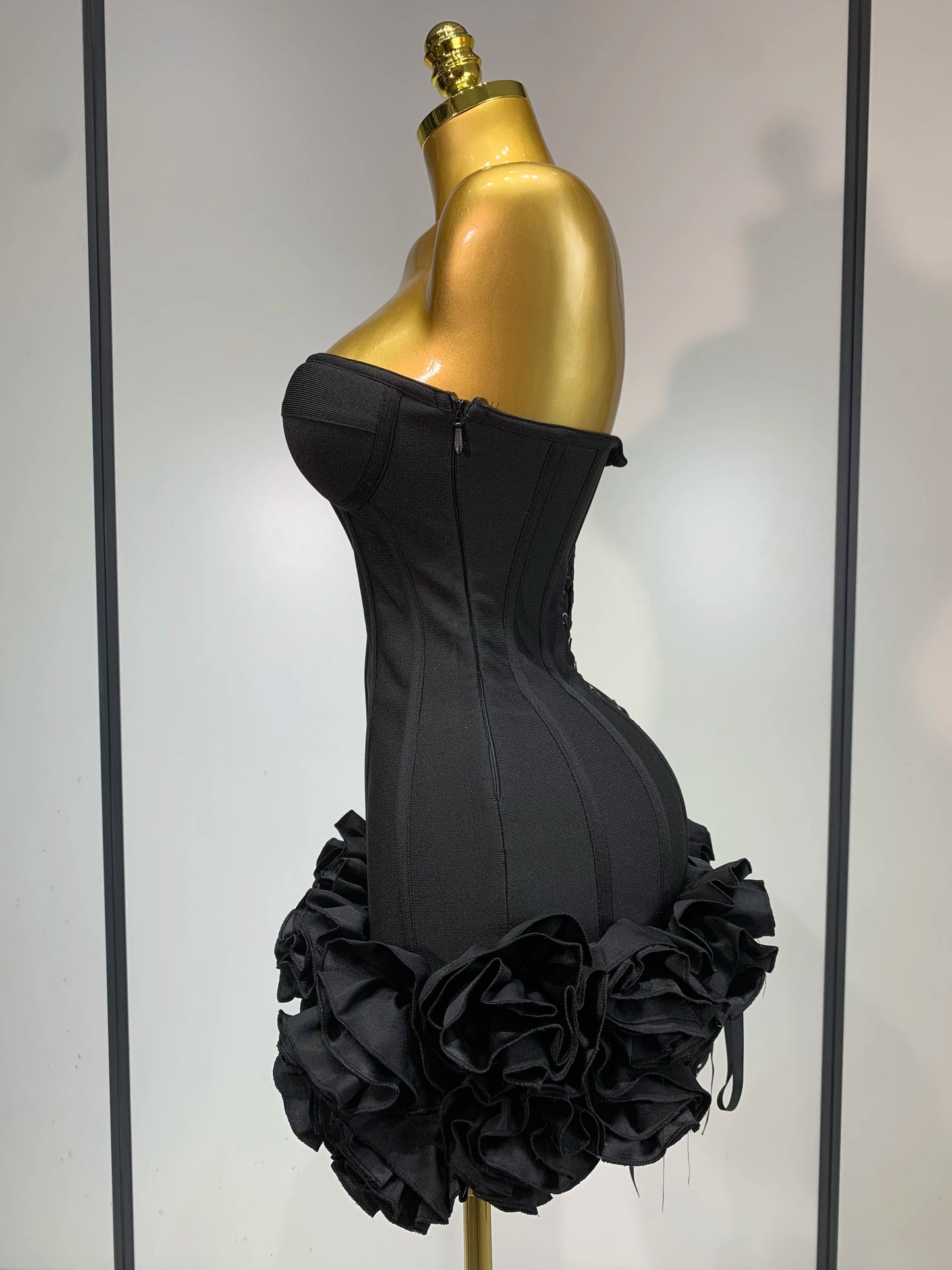 Women Sexy Strapless Backless Flower Embellished Mini Bandage Dress Bodycon Celebrity Party Cocktail Evening Party Club Dresses