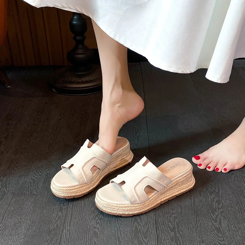 Vintage Retro Wide Strap Platform Casual Sandals For Women