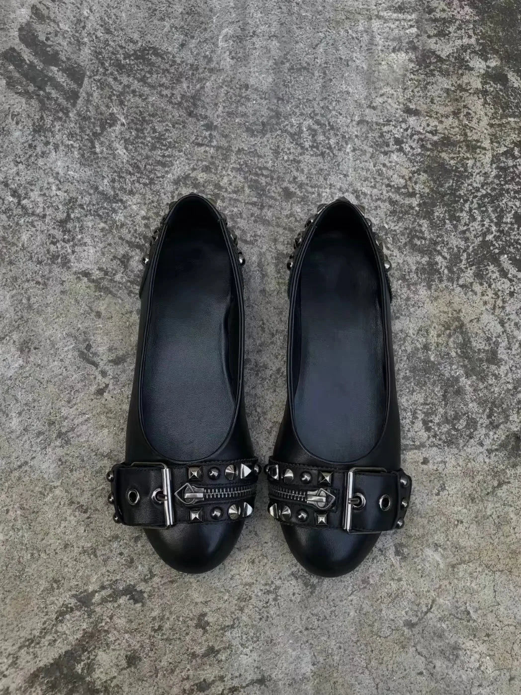 Black Studded Leather Lace Up Round Toe Flat Shoes For Women
