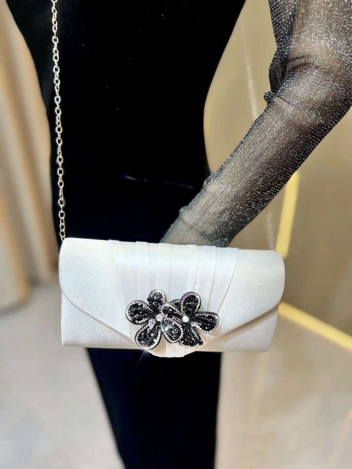 Elegant Satin Diamond Clutch Crossbody Bag for Women