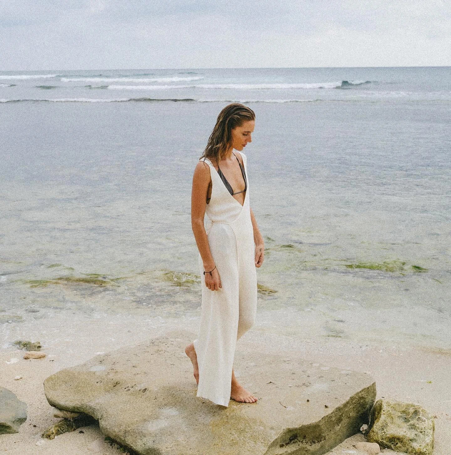 Women's Sexy Knit V-neck Lace-up Sleeveless Wrap Beach Maxi Dress 2025 Summer Seaside Swimsuit Cover Up Bodycon Dresses K184