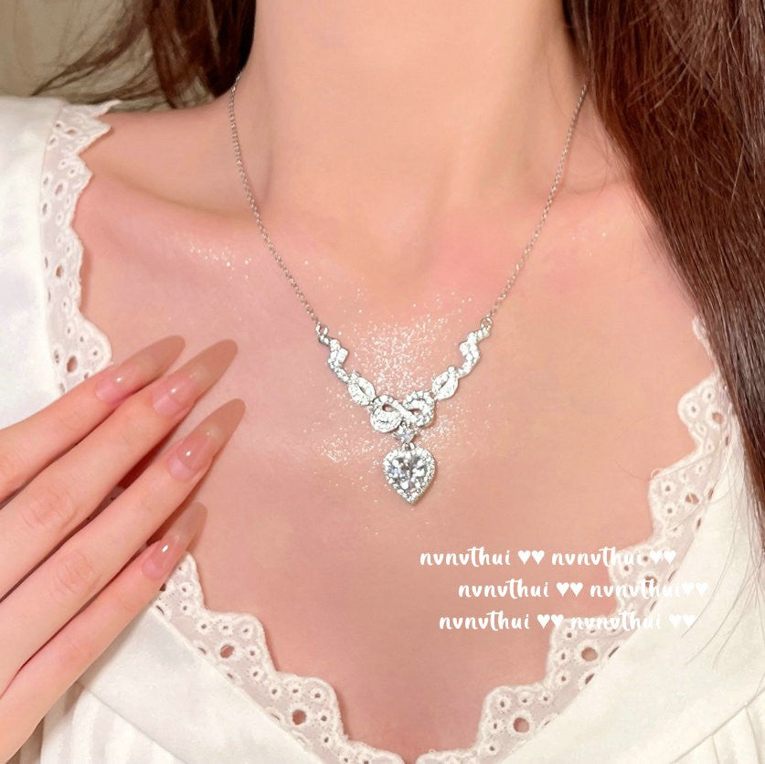 Heart Zircon Pendant Necklace in Sterling Silver for Women