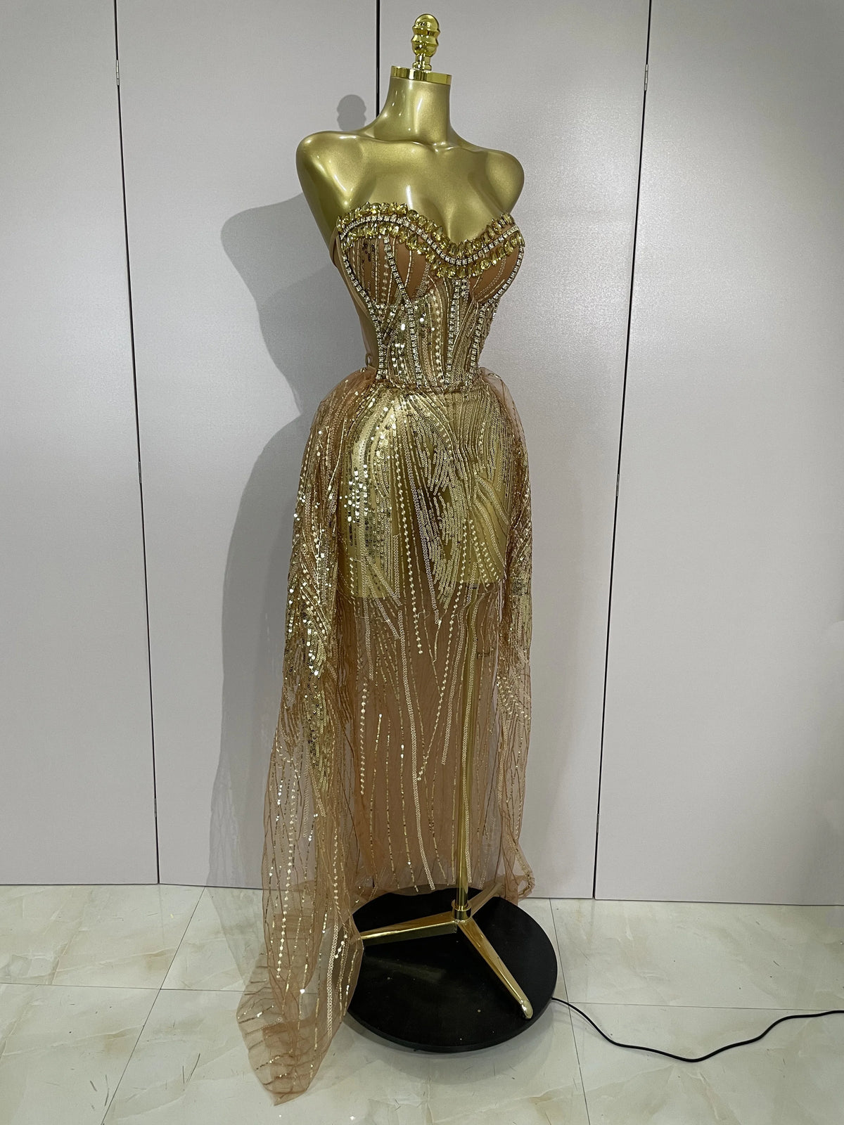 Elegant Sparkly Diamond Sequins Sexy Strapless See-Through Long Dress Women Evening Birthday Party Dress Nightclub Stage Costume
