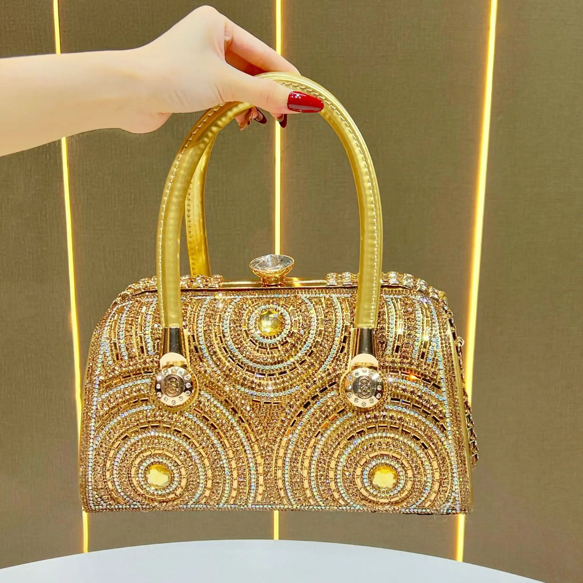 New Dinner Handbag Luxury Brand Diamond-encrusted Sparkling Dinner Party Handbag Fashion Trend Women's Shoulder Crossbody Bag