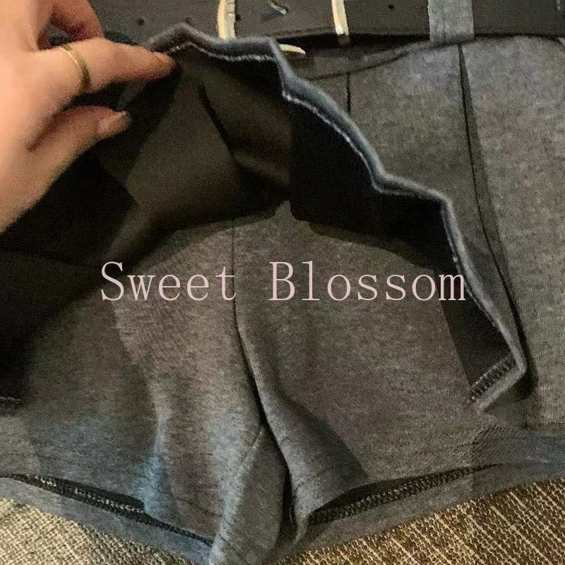 Y2K Preppy Style Solid Pleated Skirts Korean Fashion Casual Mini Skirts New Design Chic High Waist Streetwear Slim Clothing 2025