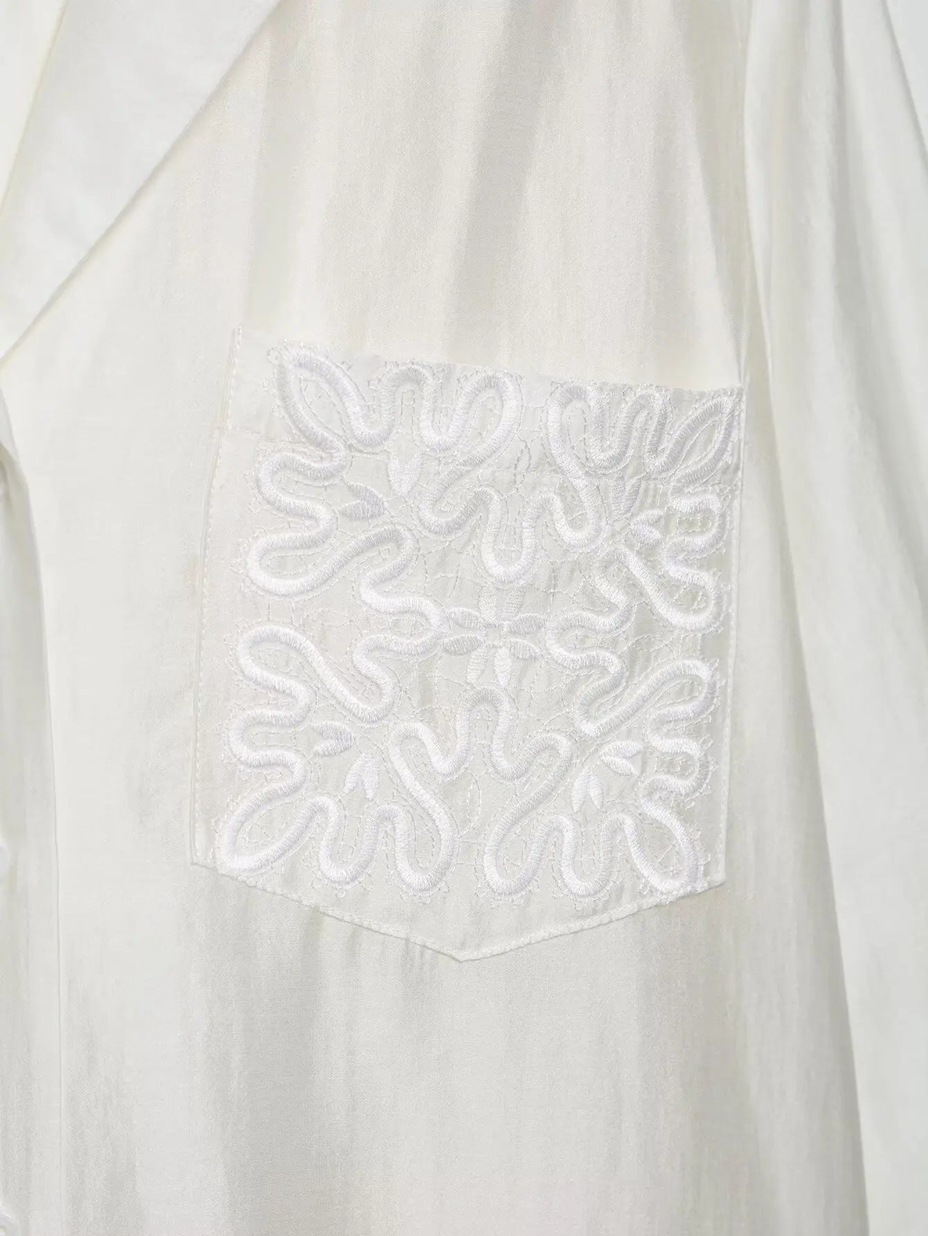 Casual Long Sleeve Pocket Embroidered Shirt for Women