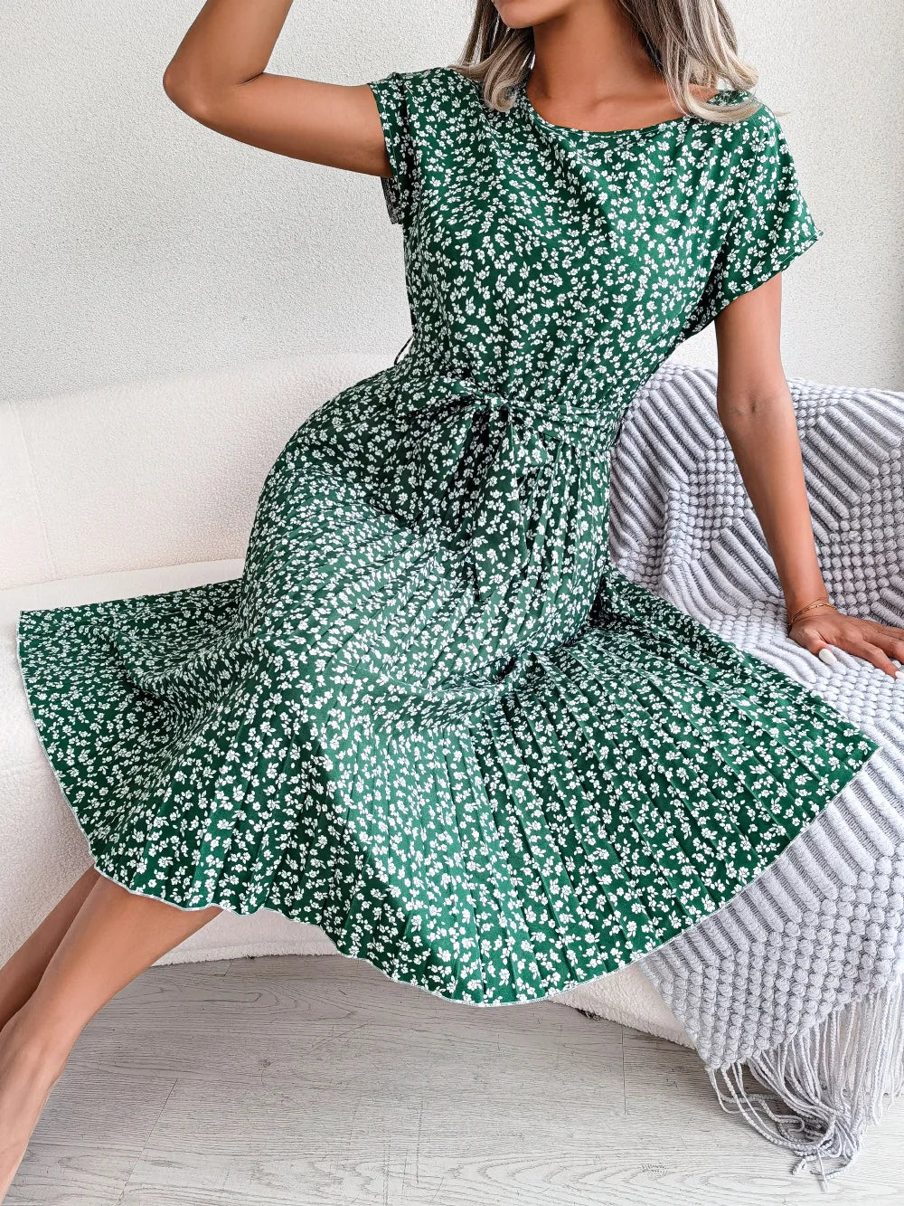 Chic Casual Pleated Short Sleeve Midi Dress for Women