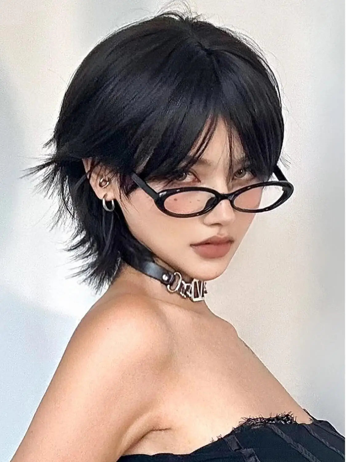 Trendy Short Straight Synthetic Wig With Bangs for Women