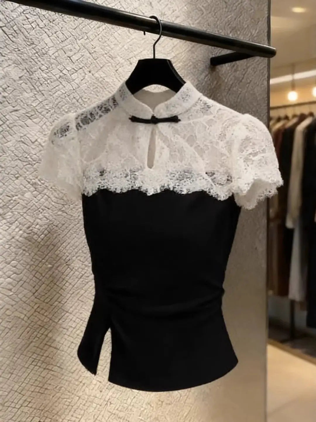 Slim Fit Lace Splicing Stand Collar Short Sleeve T-shirt for Women