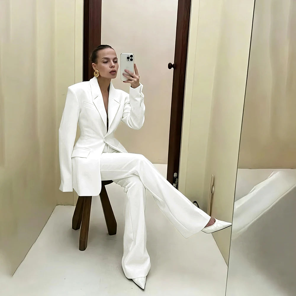 White Single Breasted Notched Collar Blazer Set For Women