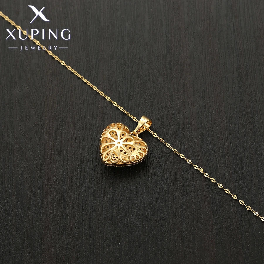 Light Gold Heart Pendant Link Necklace