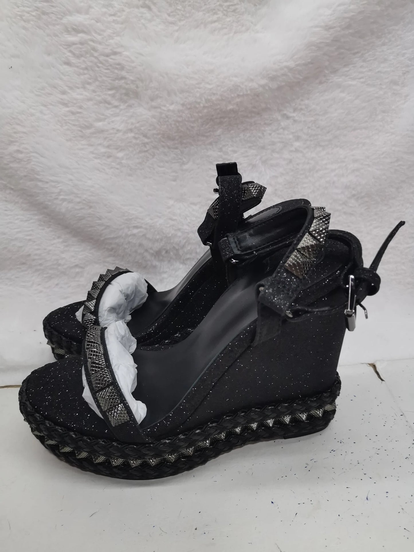 Open Toe Metallic Buckle Platform Wedge Sandals For Women