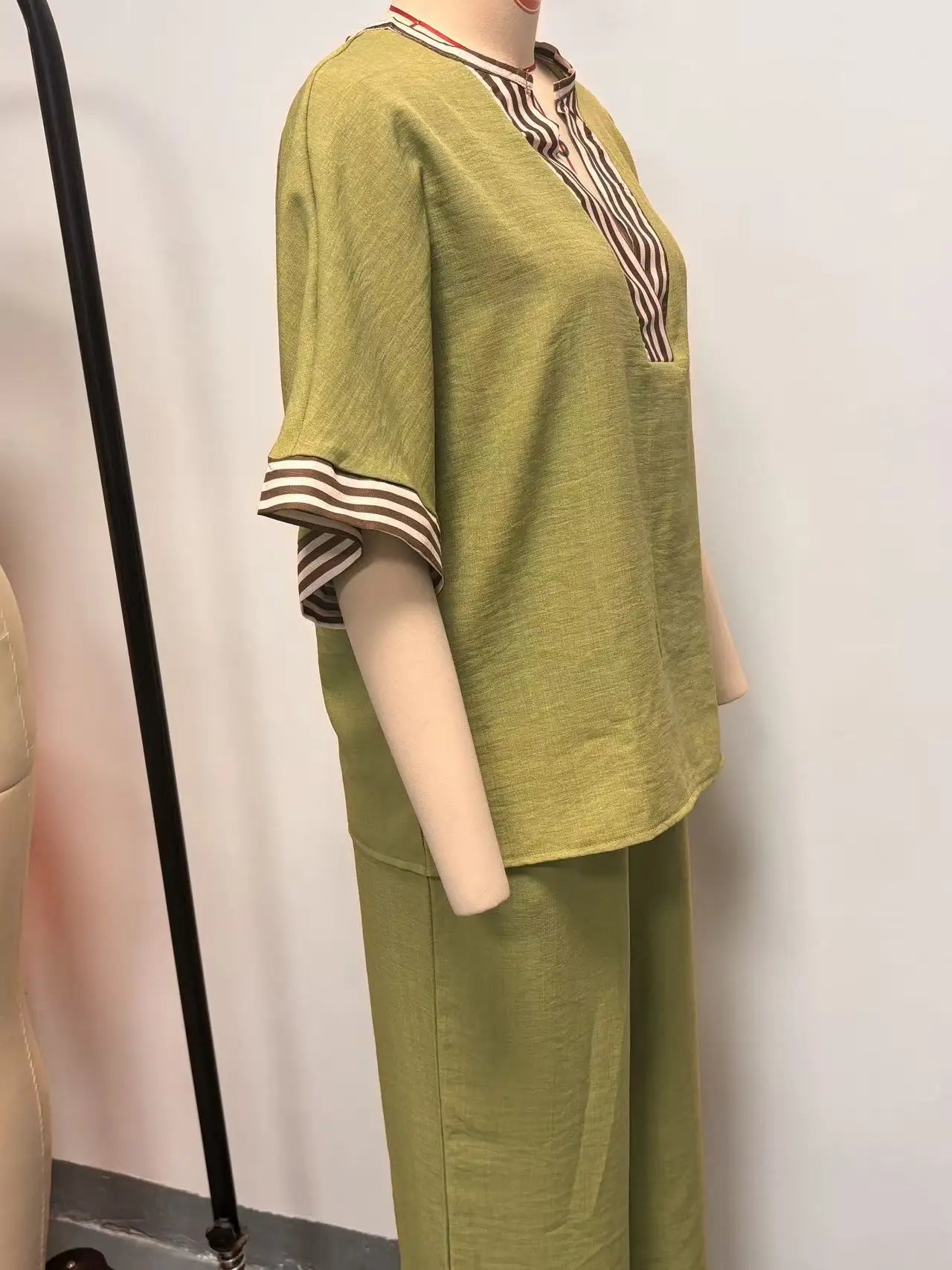 Striped V Neck Short Sleeve Two Piece Set for Women