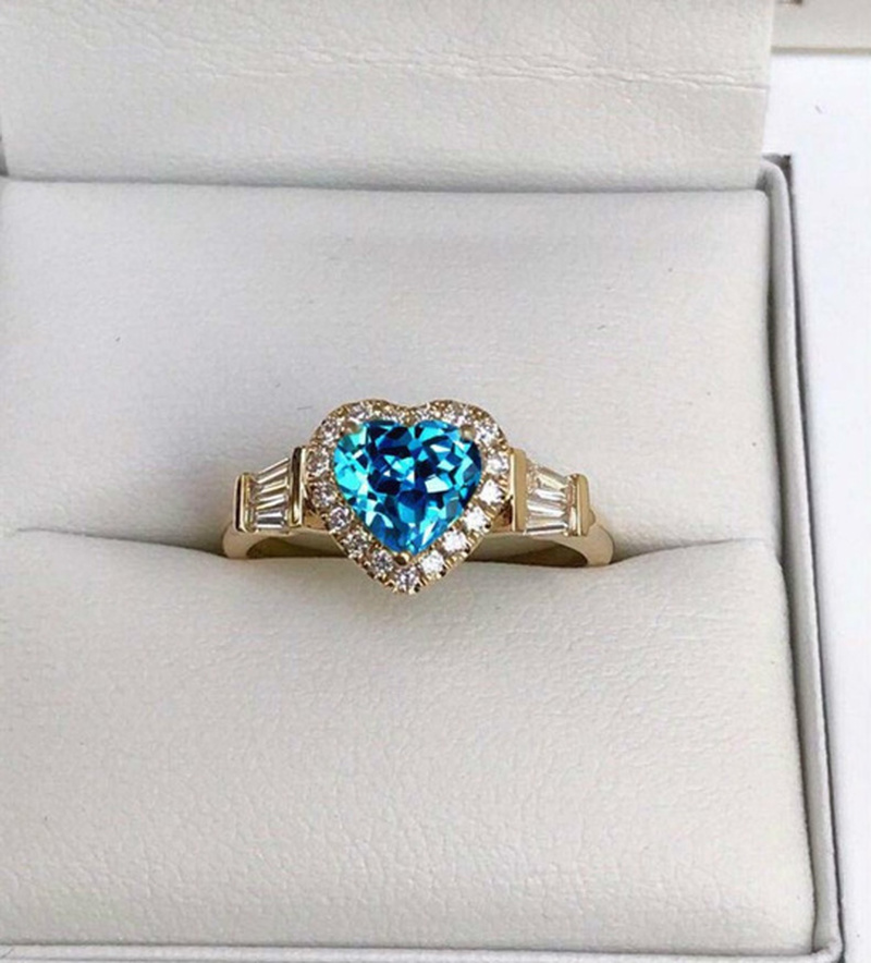 Heart Shaped Zircon Wedding Ring
