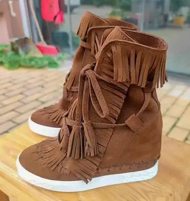 Girls Beige Black Gray Pink Suede Genuine Leather Round Toe Tassel Fringed 8 CM Height Increasing Wedges Sneakers Ankle Boots