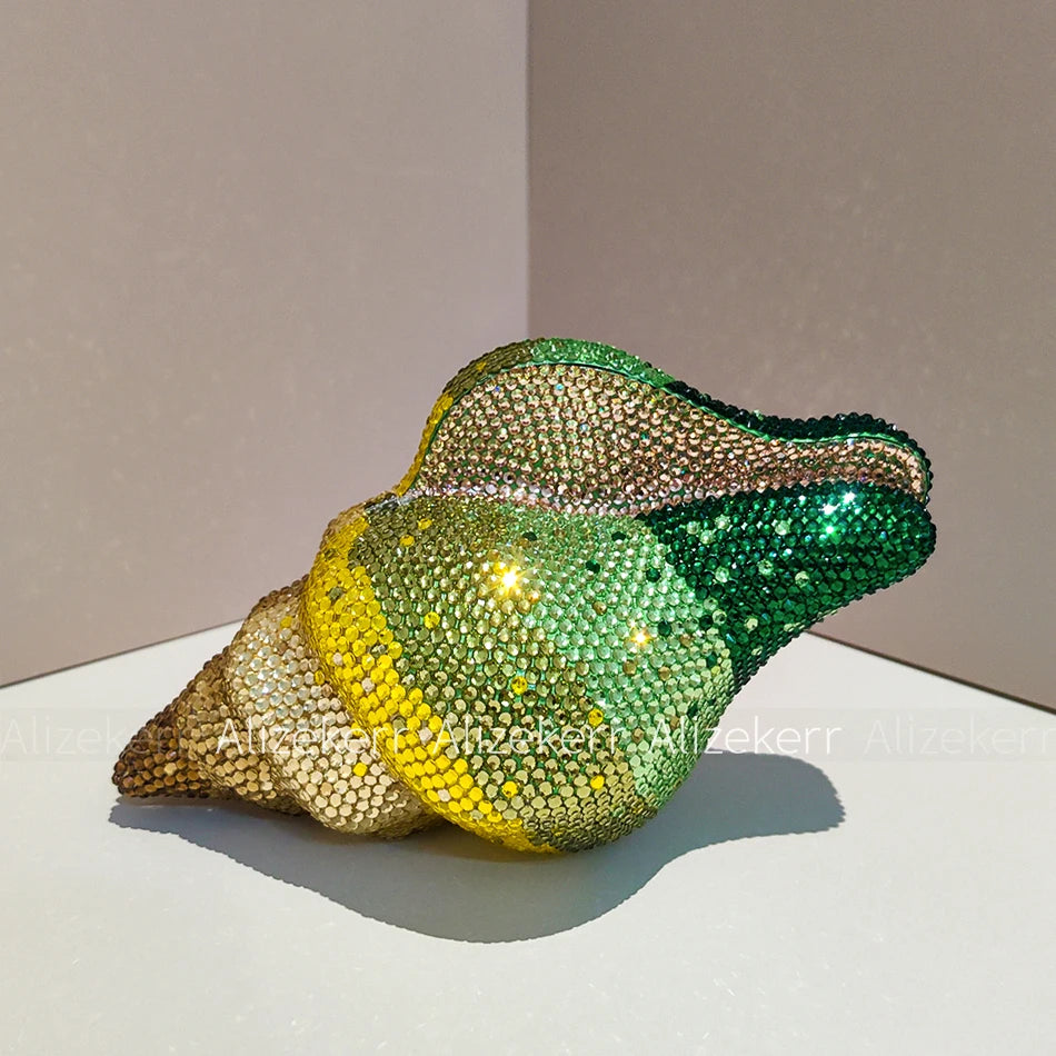 Glamorous Crystal Conch Shaped Rhinestone Evening Bag for Women
