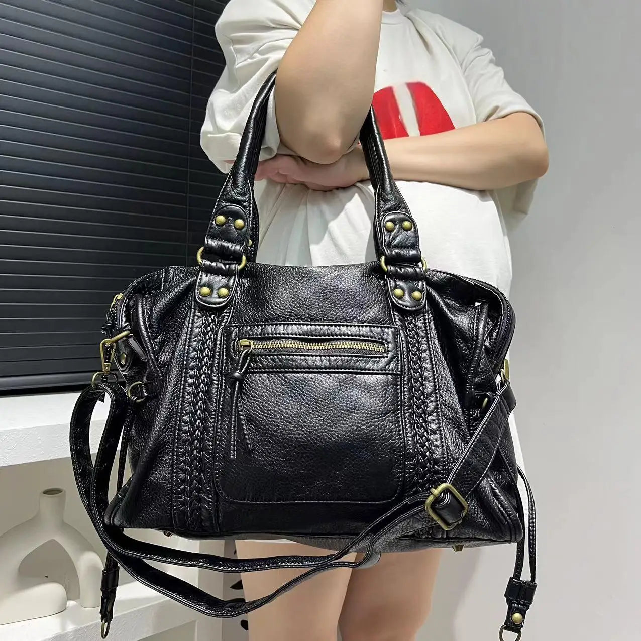 Large Capacity Retro Distressed Shoulder Crossbody Bag for Women