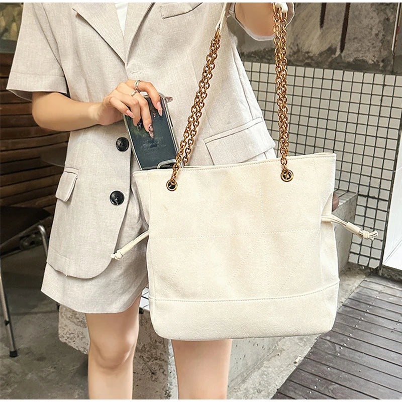 Brand Diamond-shaped Underarm Bag New Women Luxury Retro Fashion Versatile Drawstring Chain Bag Textured Hardware Shoulder Bag