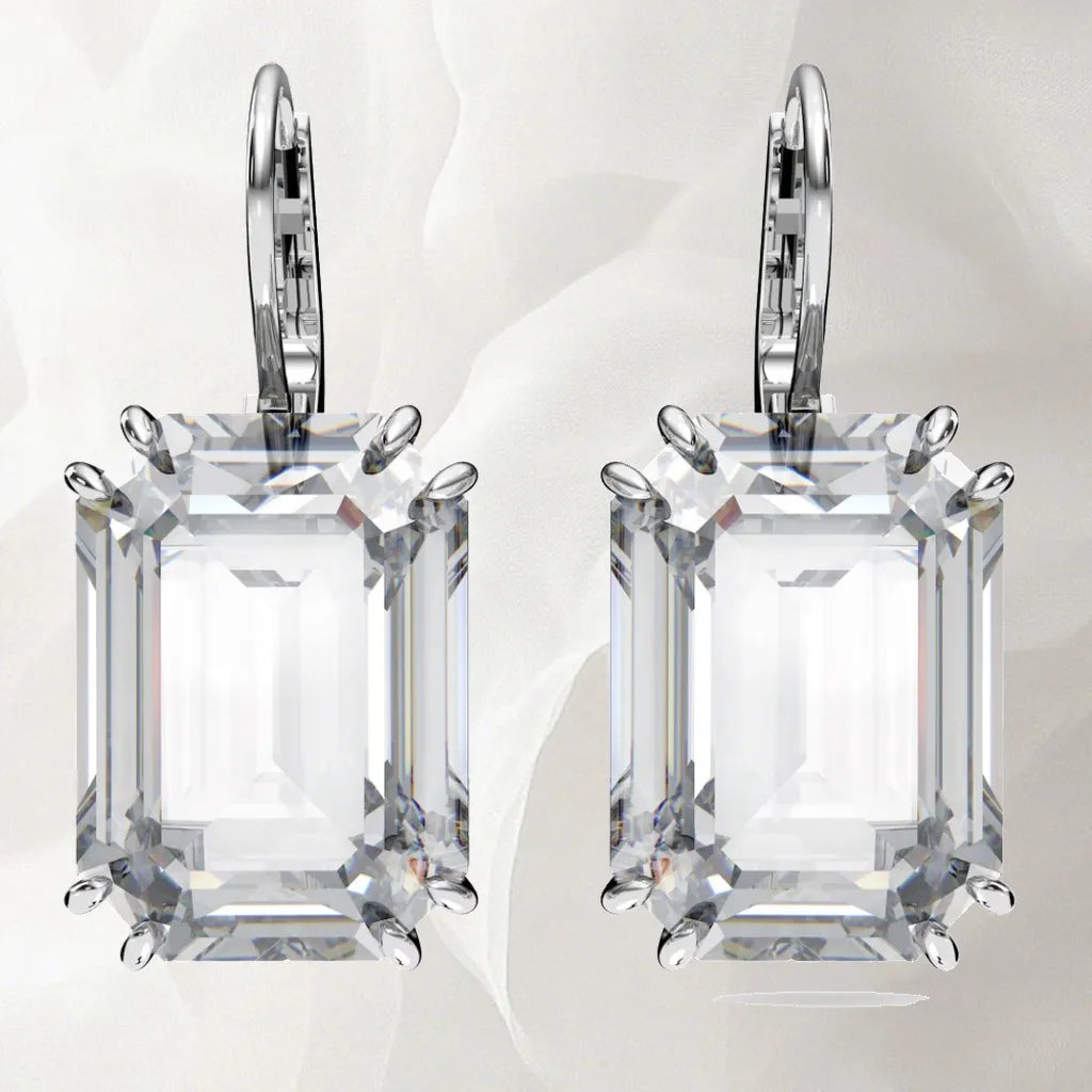 Elegant Gold Plated Zirconia Pendant Set for Women