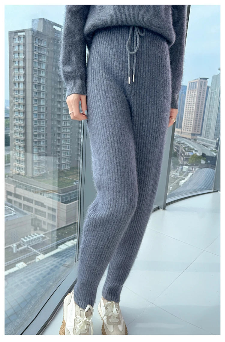 Warm Knit Elastic Waist Slim Fit Trousers for Women