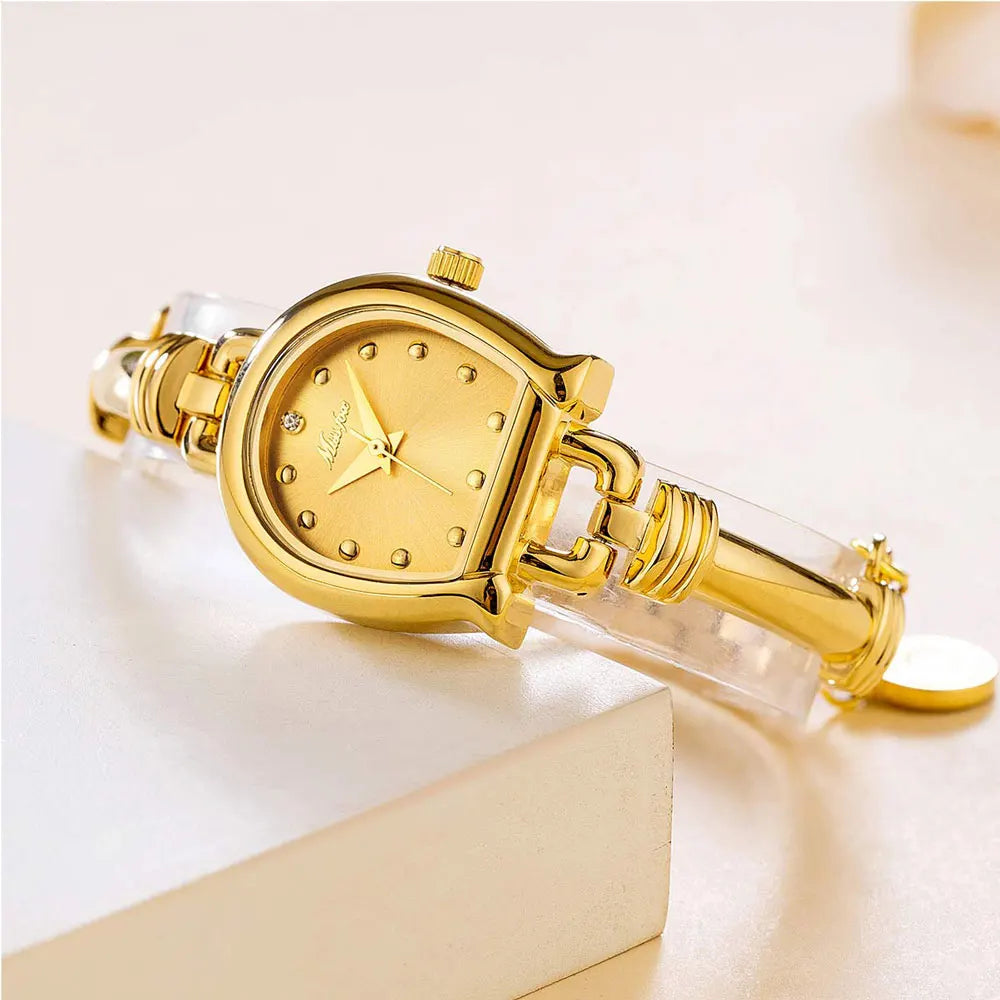 Cute Women Fashion Watches Small Dial Quartz Bracelet Wrist Watch Wholesale New Arrival With Pendant Ladies Wristwatch Hot Sale