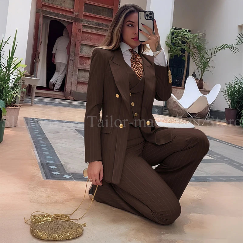 Slim Fit Double Breasted Green Striped Suit Set For Women