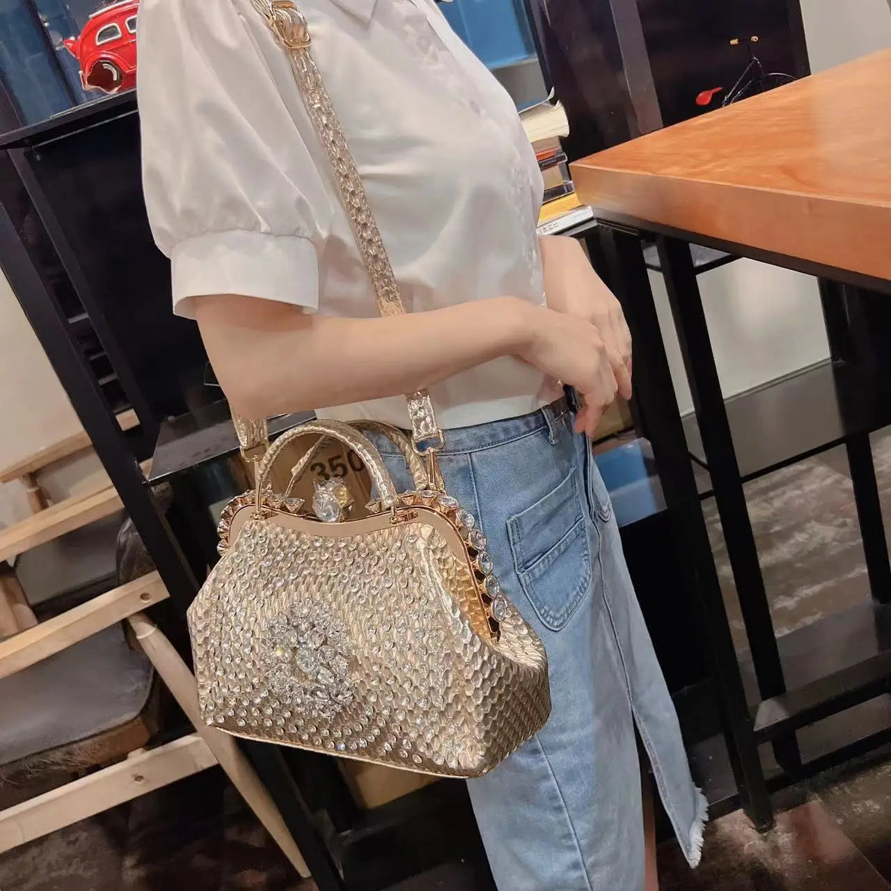 Designer Brand Shoulder Bag New Crossbody Large Capacity Diamond Handbag for Women Сумка Женская Hot Selling