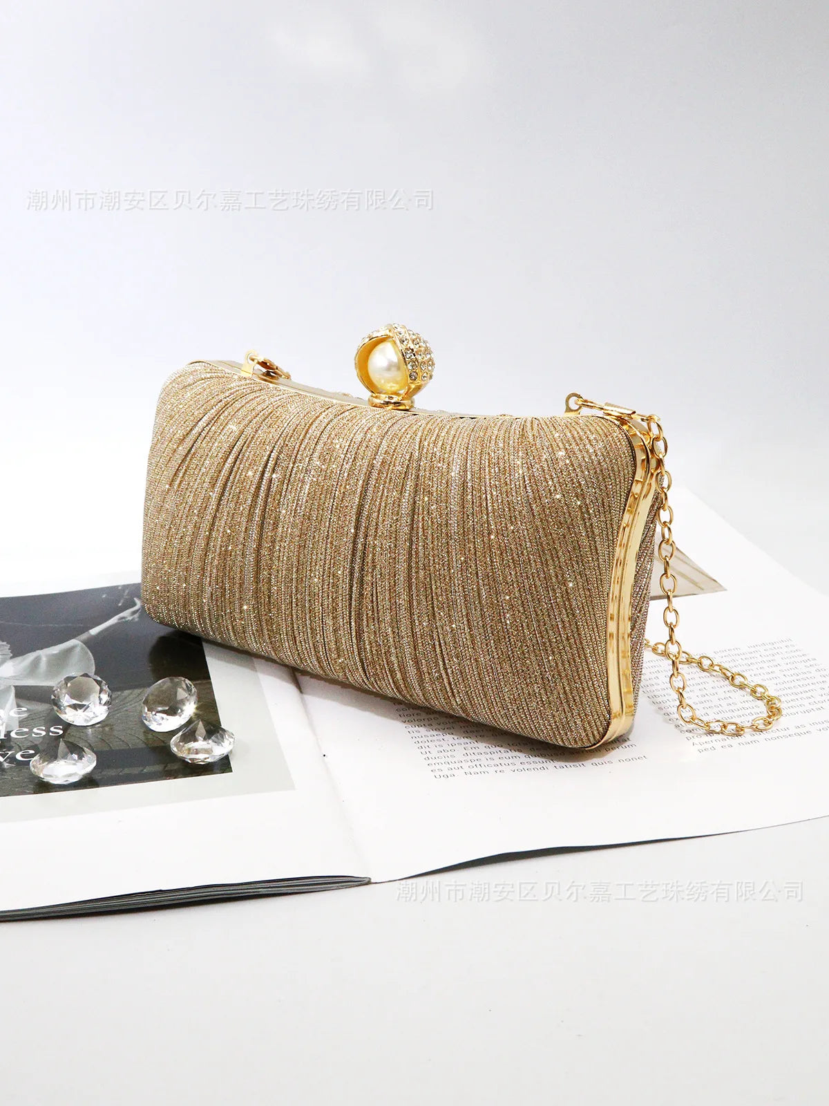 Elegant Pleated Chain Clutch Evening Bag for Women