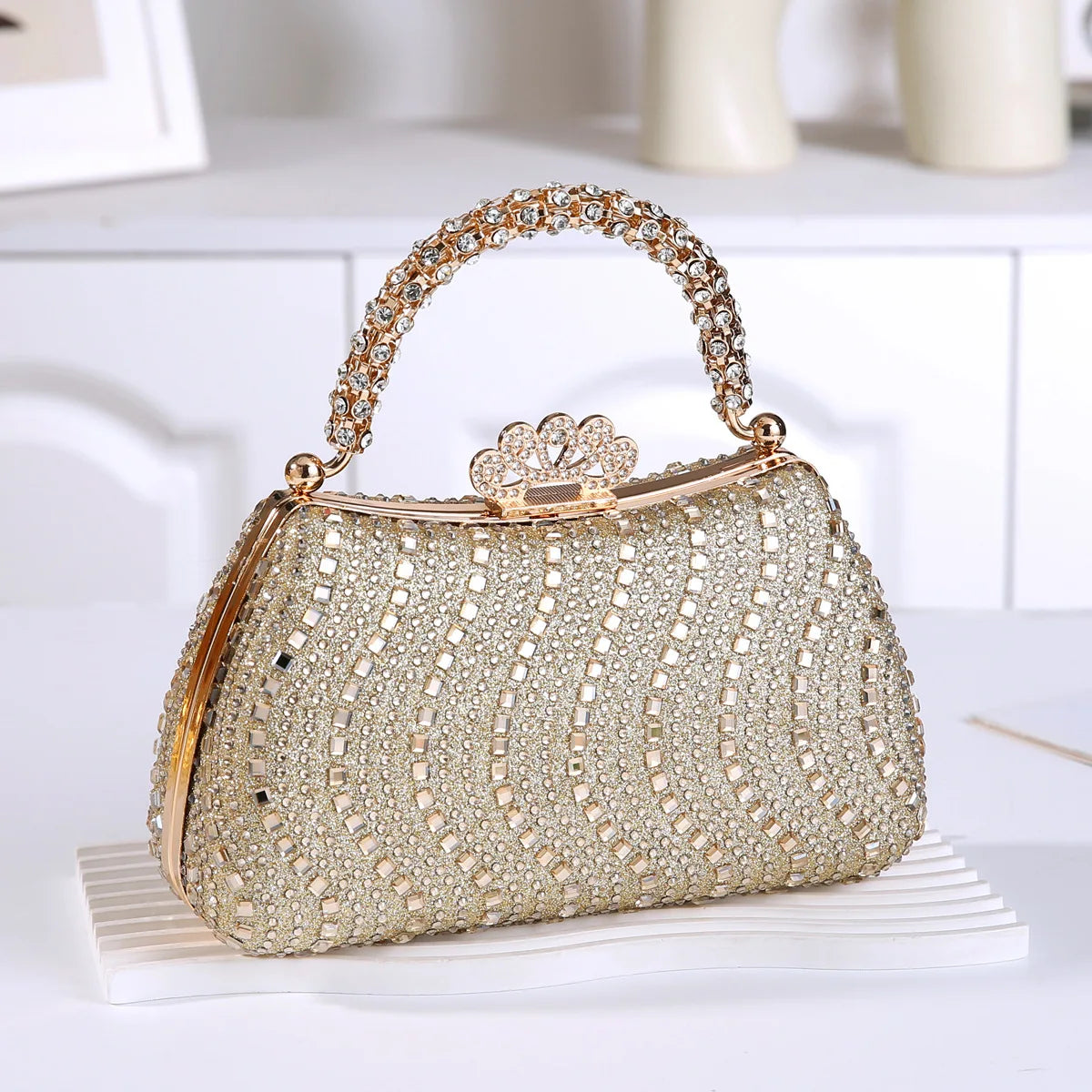 2025 Luxury Fashion Sequined Glitter Clutch Bag Full Rhinestone Design Party Women Handbags Portable Tote Shoulder Messenger Bag