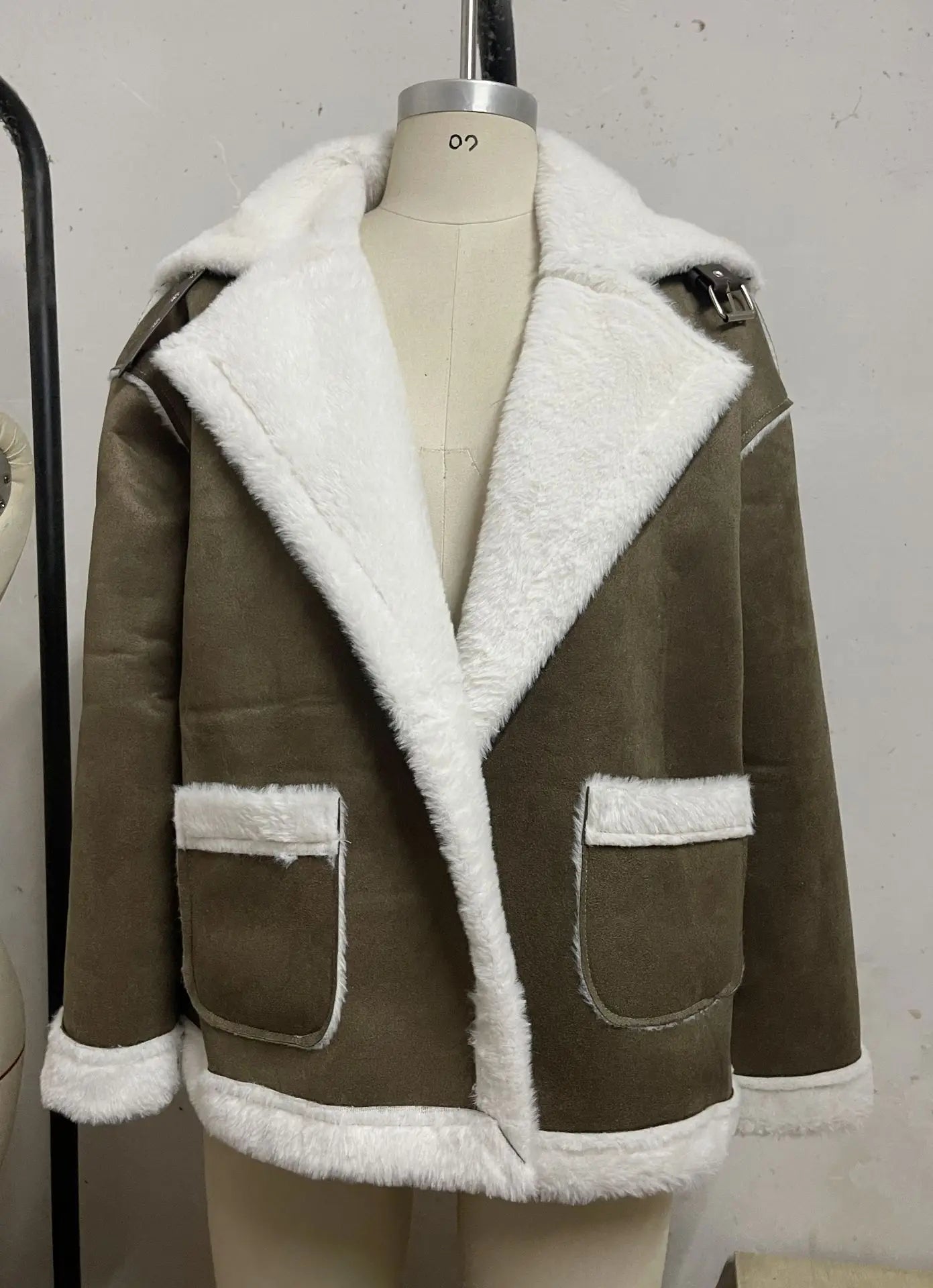 Turn Down Collar Shearling Jacket