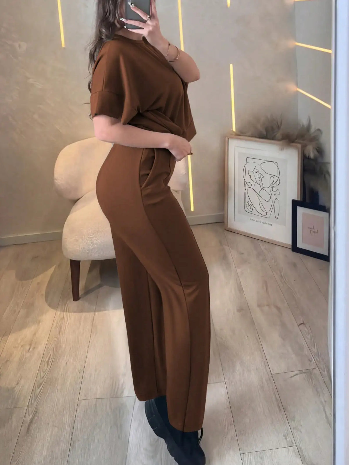 New Spring and Summer Ladies' Set: Comfortable Solid-Color Short-Sleeve Top with Elastic Waist Pocketed Long Pants Two-Piece Set, Soft Stretch Polyester-Acrylic Fabric