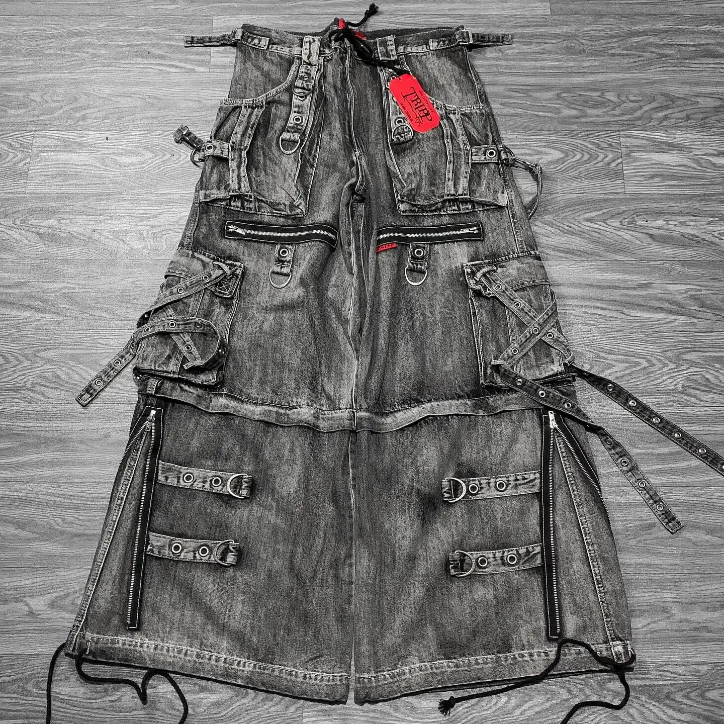 Black Y2K Hiphop Gothic Multi Pocket Zipper Jeans for Men Japanese Streetwear Trendy Cargo Pants European Urban Baggy Denim