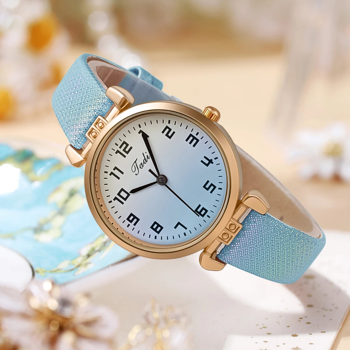 Women's Leather Strap Quartz Watch