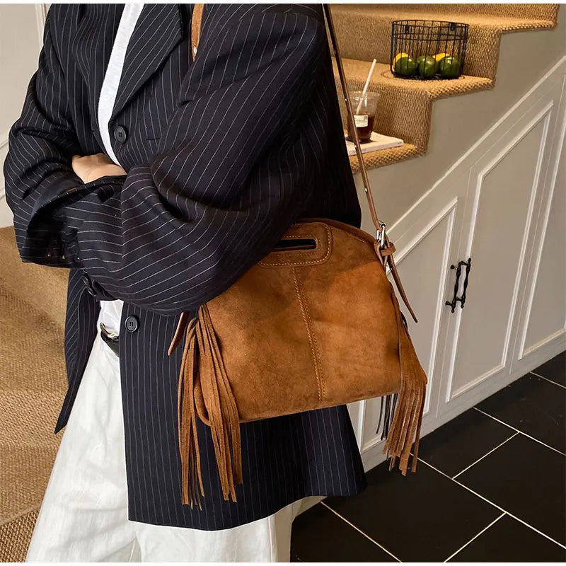 Luxury Tassel Lady Clutch With Adjust Shoulder Strap Large Capacity Shoulder Crossbody Bag Korean Fashion Versatile Dumpling Bag