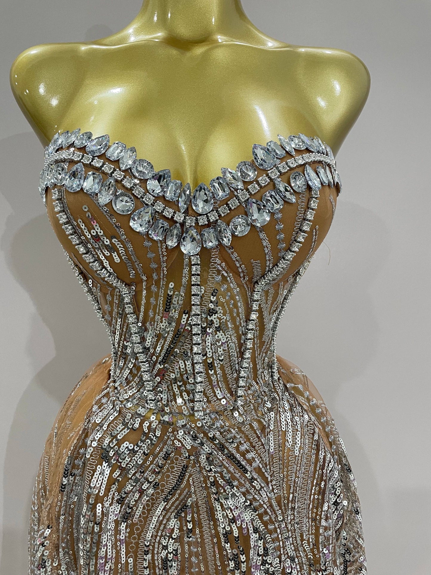 Elegant Sparkly Diamond Sequins Sexy Strapless See-Through Long Dress Women Evening Birthday Party Dress Nightclub Stage Costume