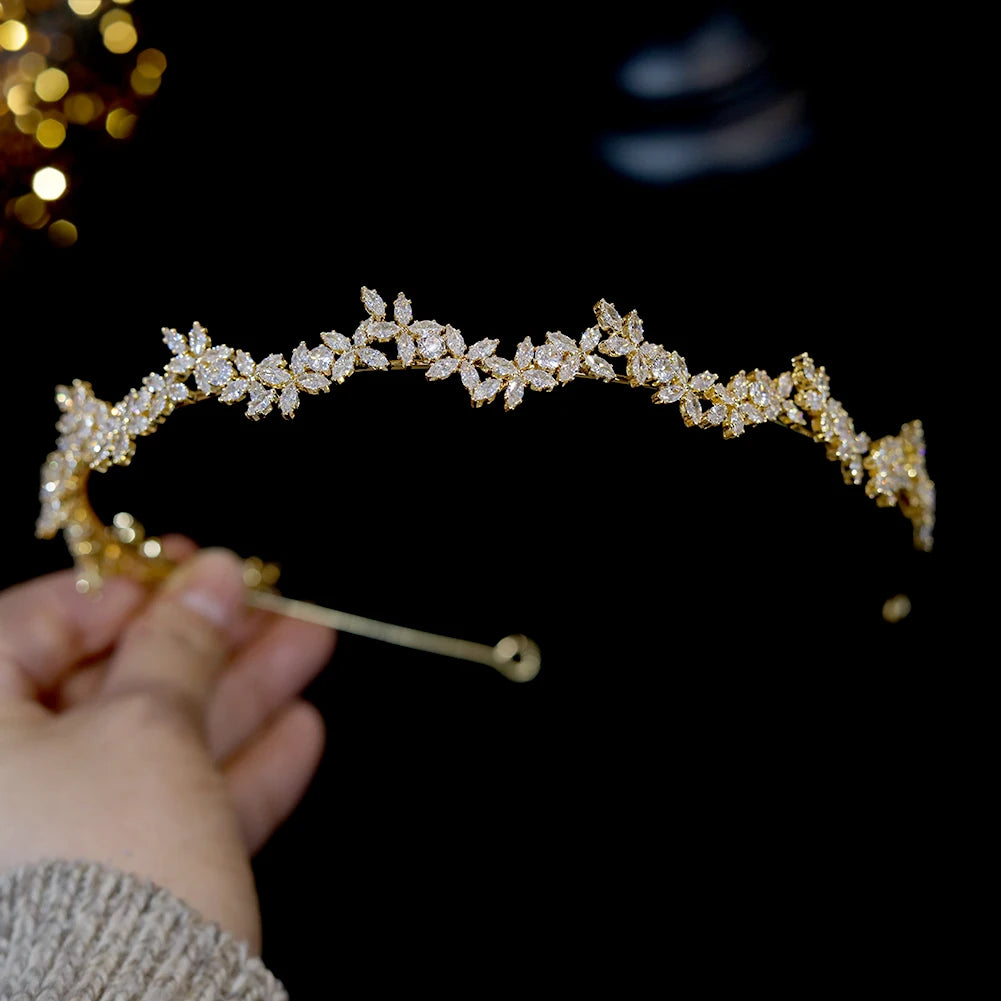 Dazzling Rose Gold Bridal Crown Headpiece For Women