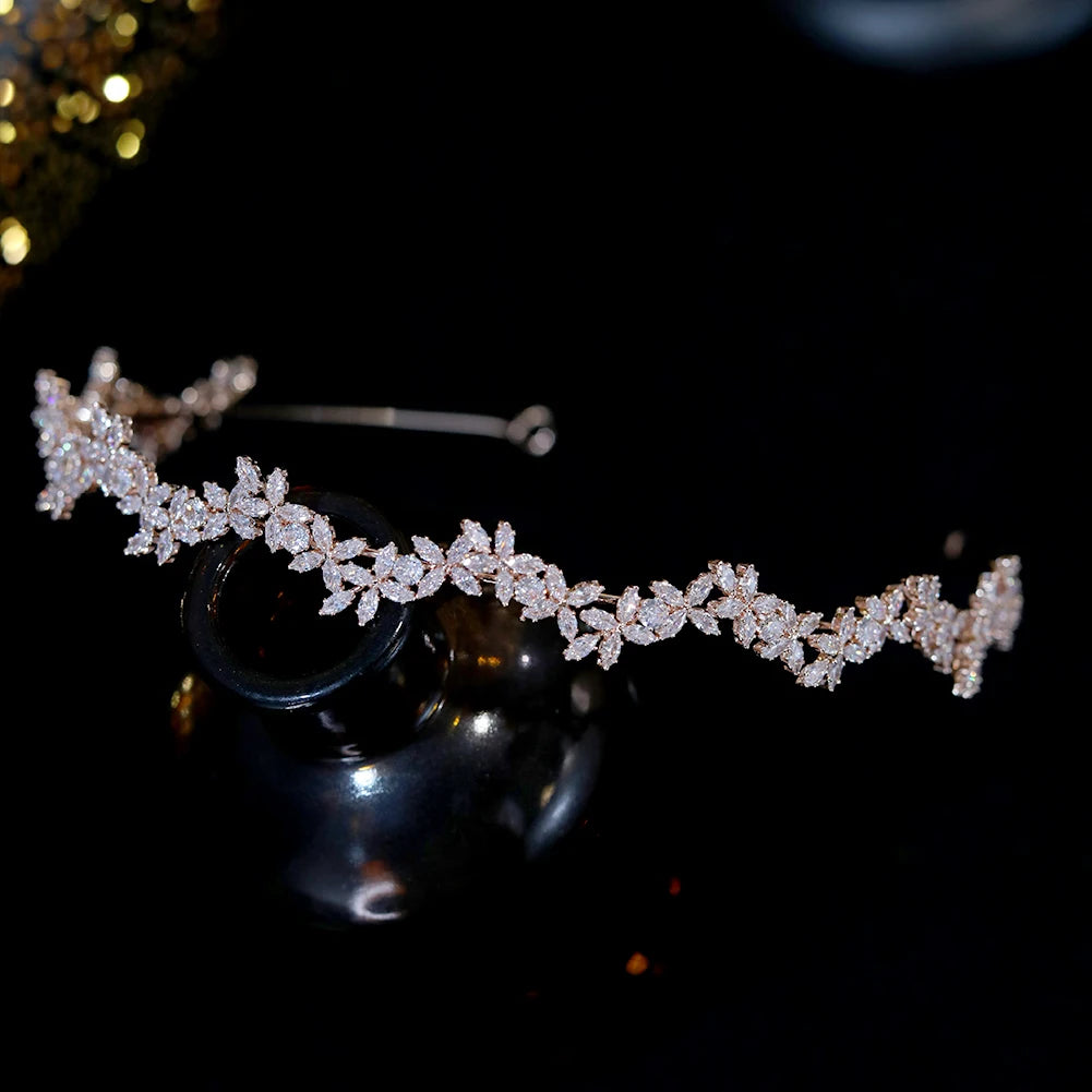 Dazzling Rose Gold Bridal Crown Headpiece For Women