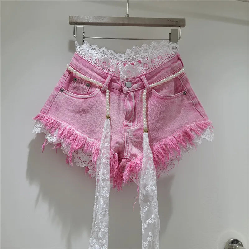 Crochet Lace Trim Raw Hem Denim Shorts With Pearl Belt For Women